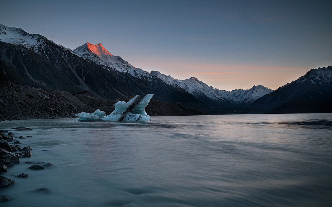 Travel to New Zealand: Itinerary, Seasons & eSIM Tips