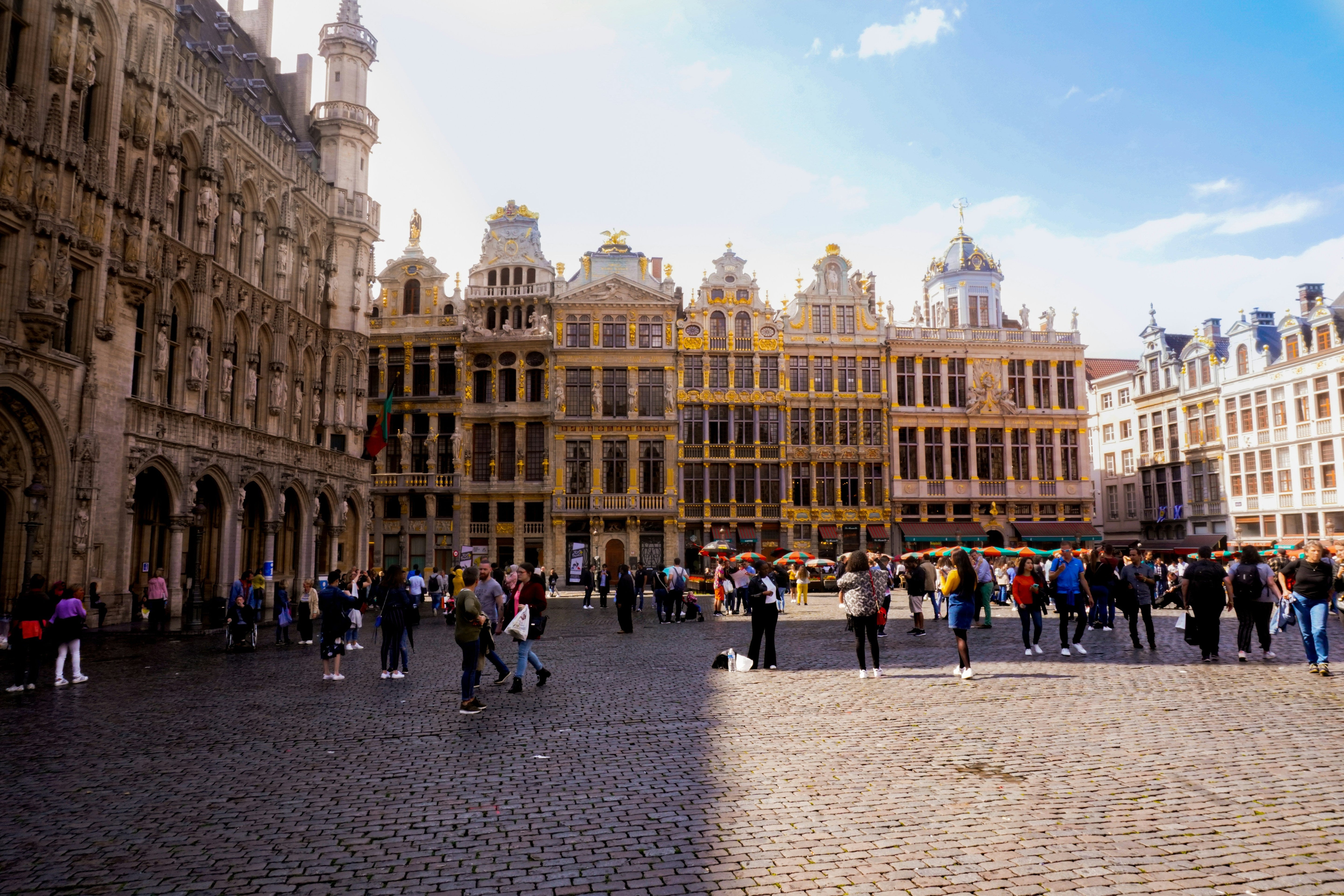 Belgium SIM Card Guide 2026 - Prepaid & eSIM Options for Tourists
