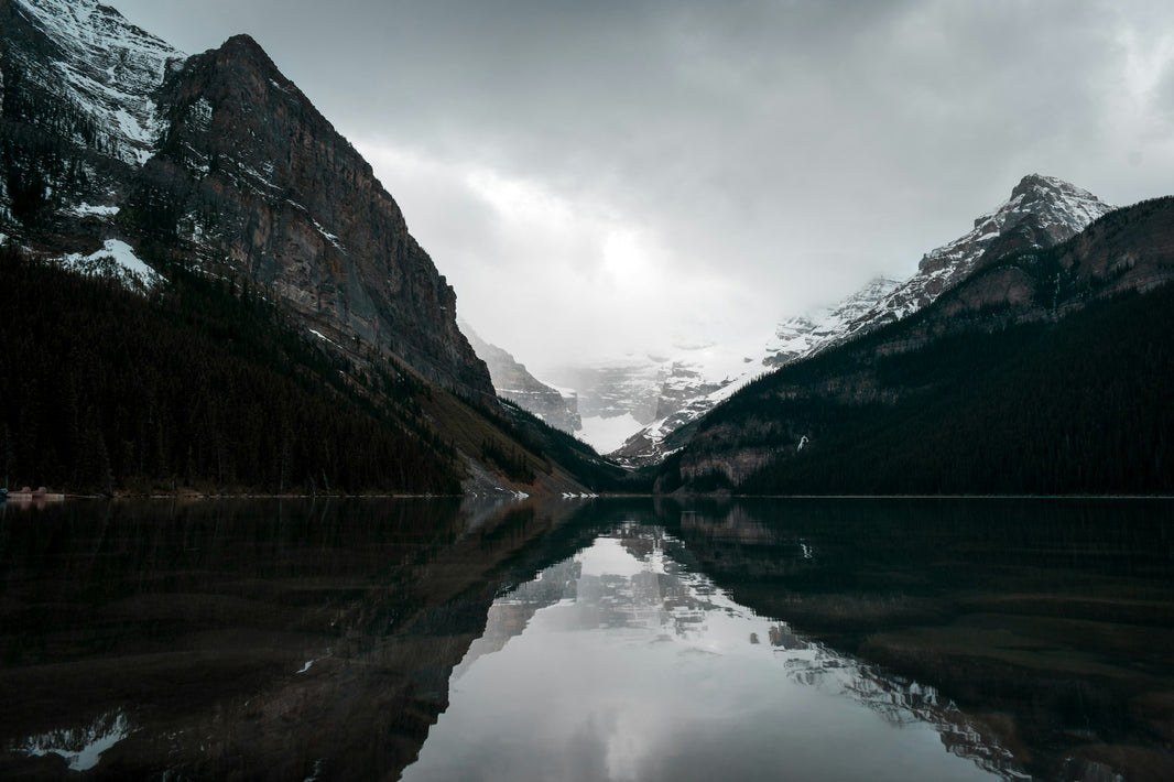 Top Places to Visit in Canada: 12 Must-See Spots