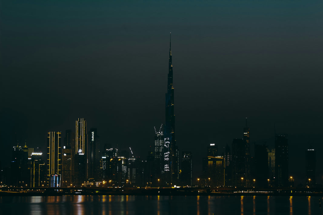 Does WhatsApp Work in Dubai? Messages, Calls & Fixes