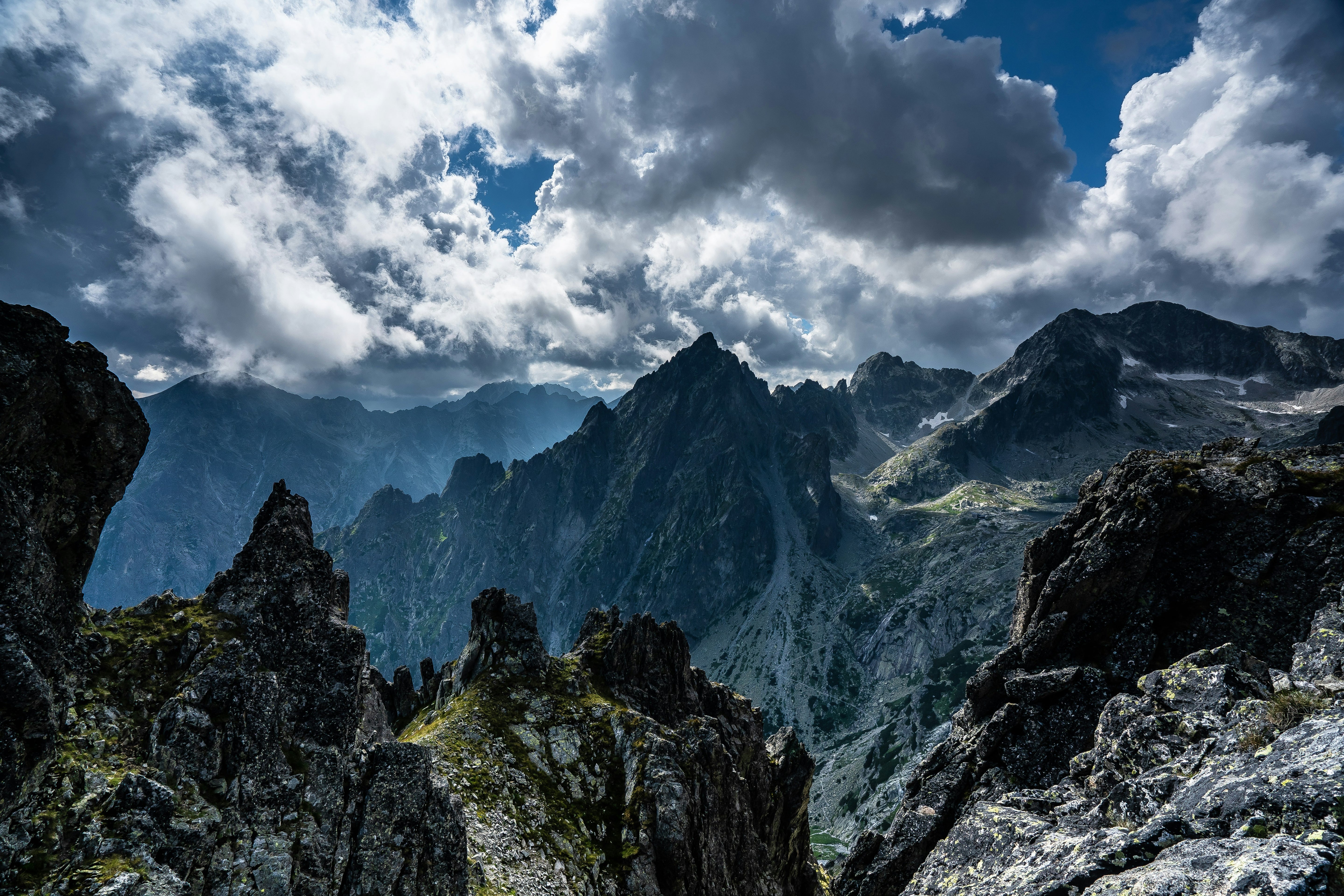 eSIM Slovakia: Best Options, Setup, Coverage & Tips