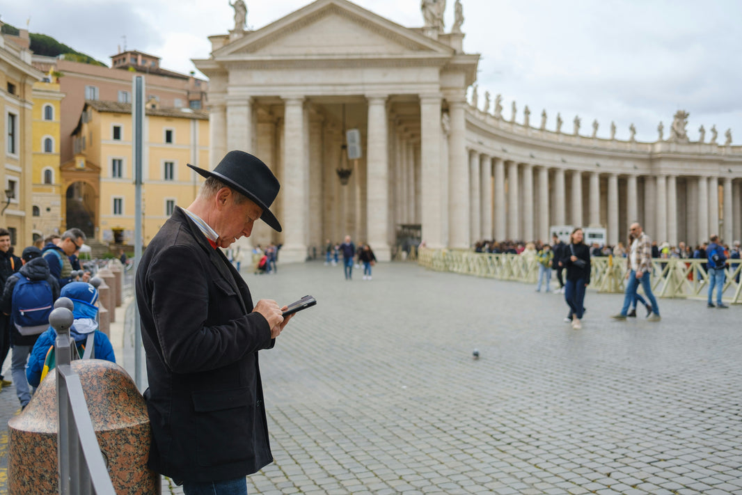Best eSIM for Italy: Plans, Setup, Tips | ZetSIM