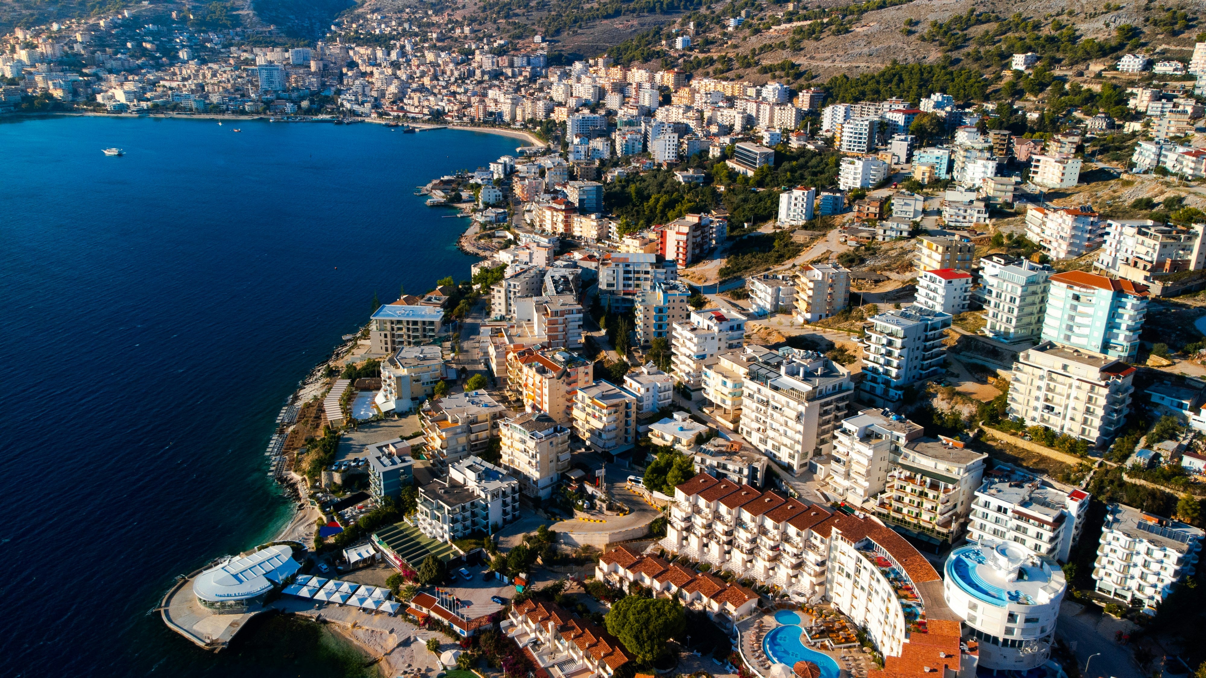 eSIM Albania: Best Options, Setup, Coverage & Tips