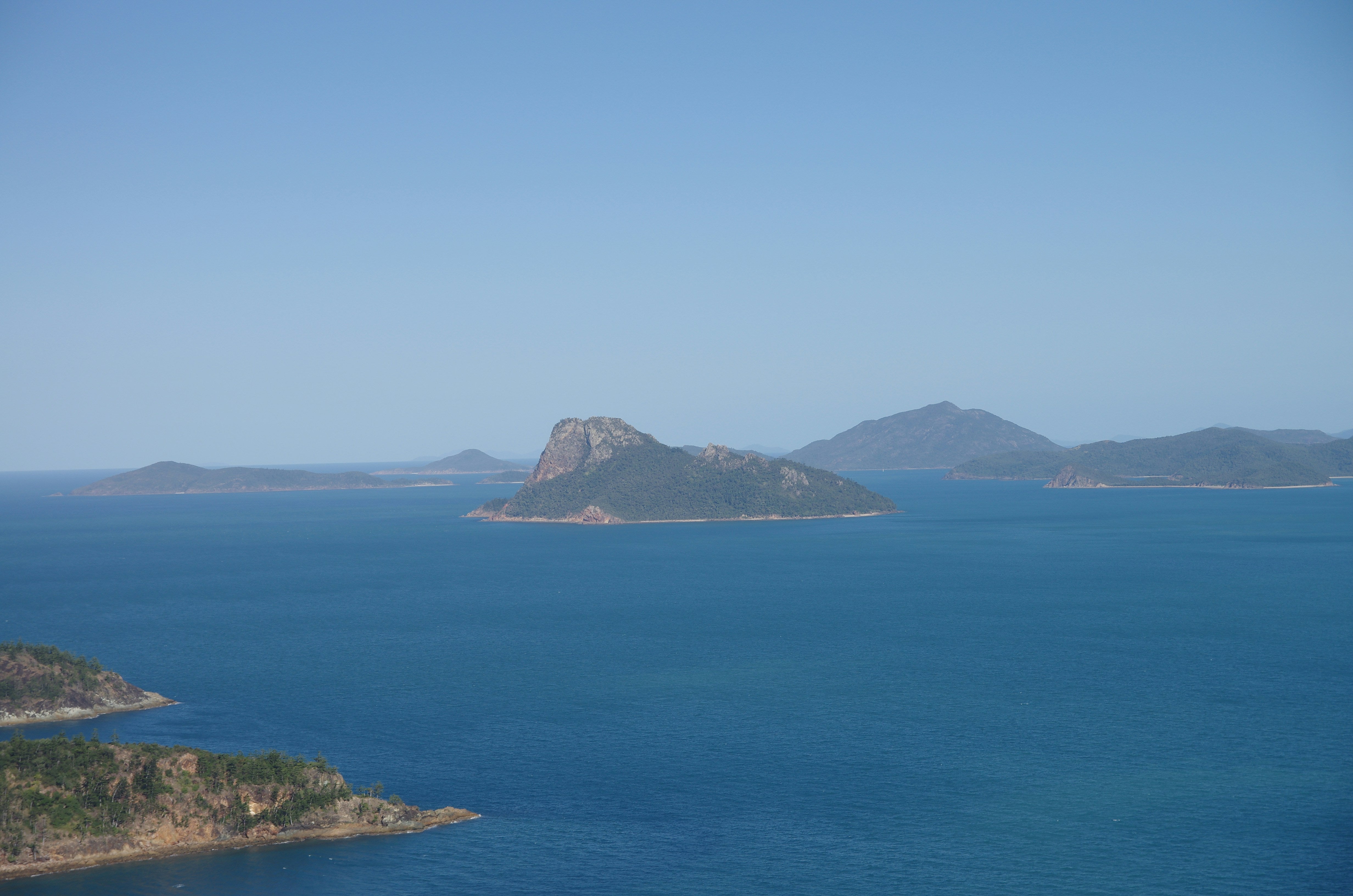 Islands Near Australia: 15 Stunning Picks to Visit
