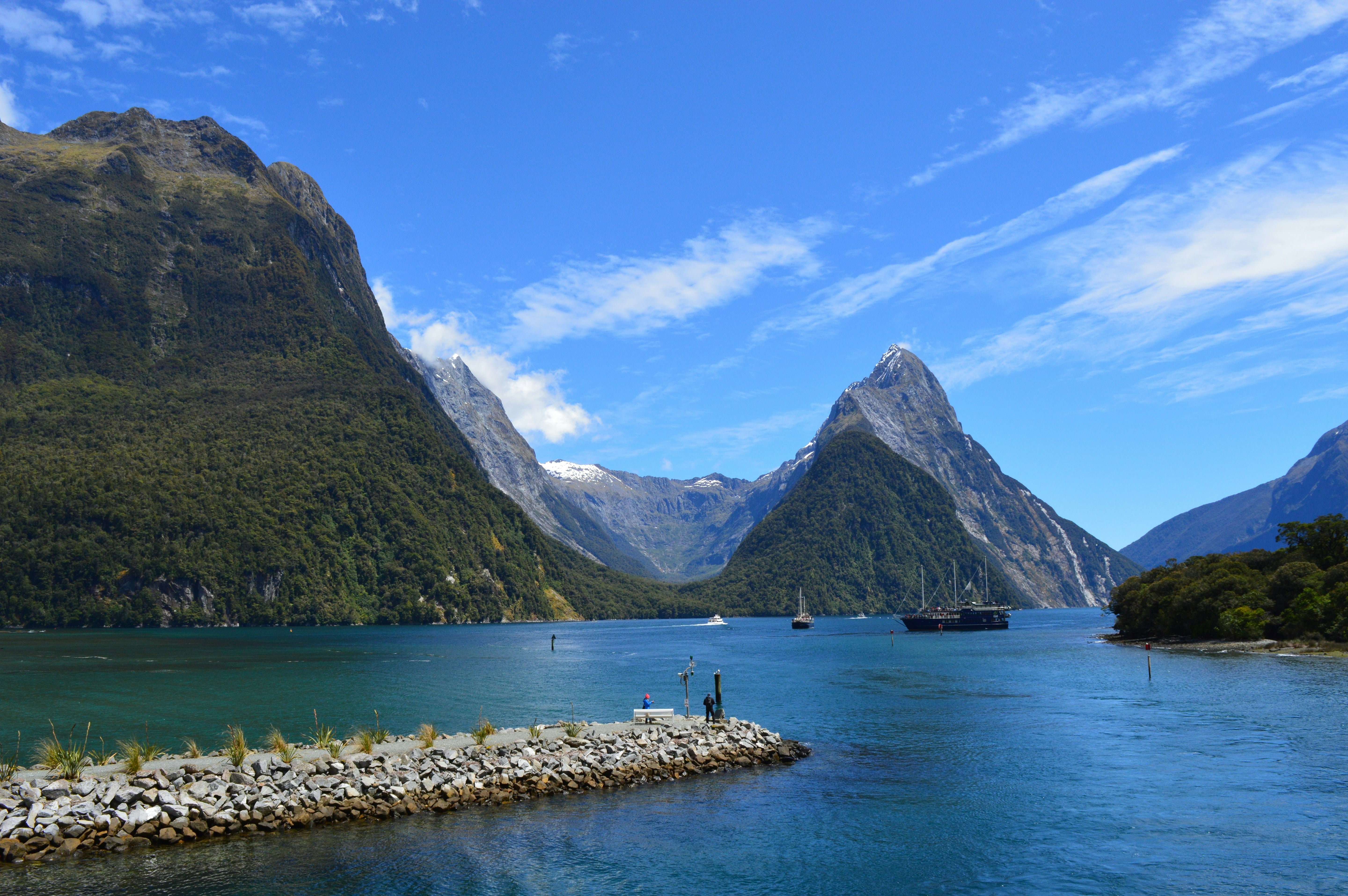 Places to Visit in New Zealand: Top Spots (2026)