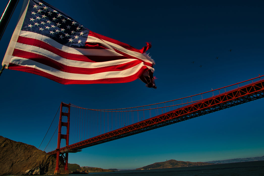 SIM Card for the USA: Physical SIM vs eSIM (ZetSIM)