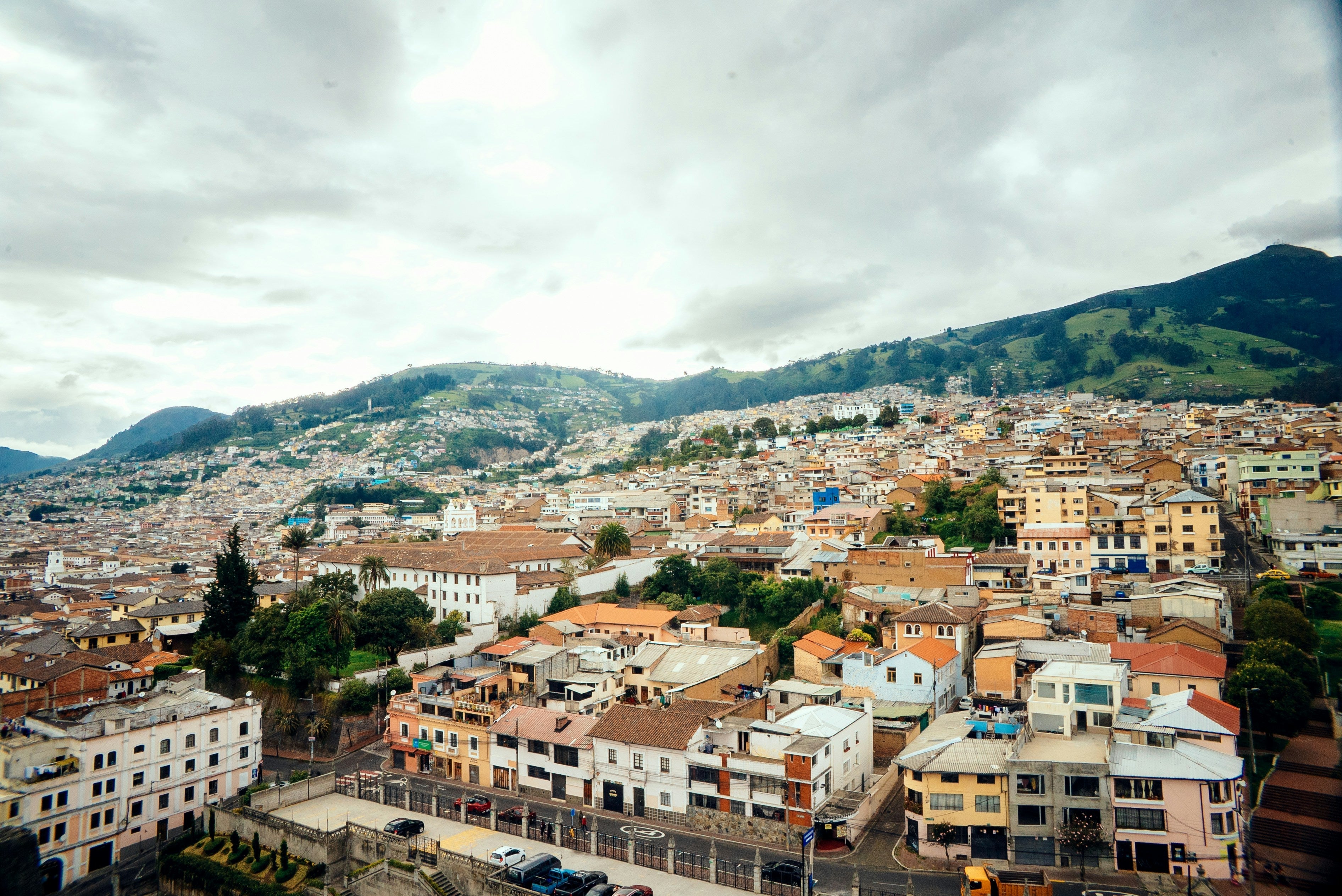 Ecuador SIM Card Guide 2026 - SIM, eSIM, Where to Buy