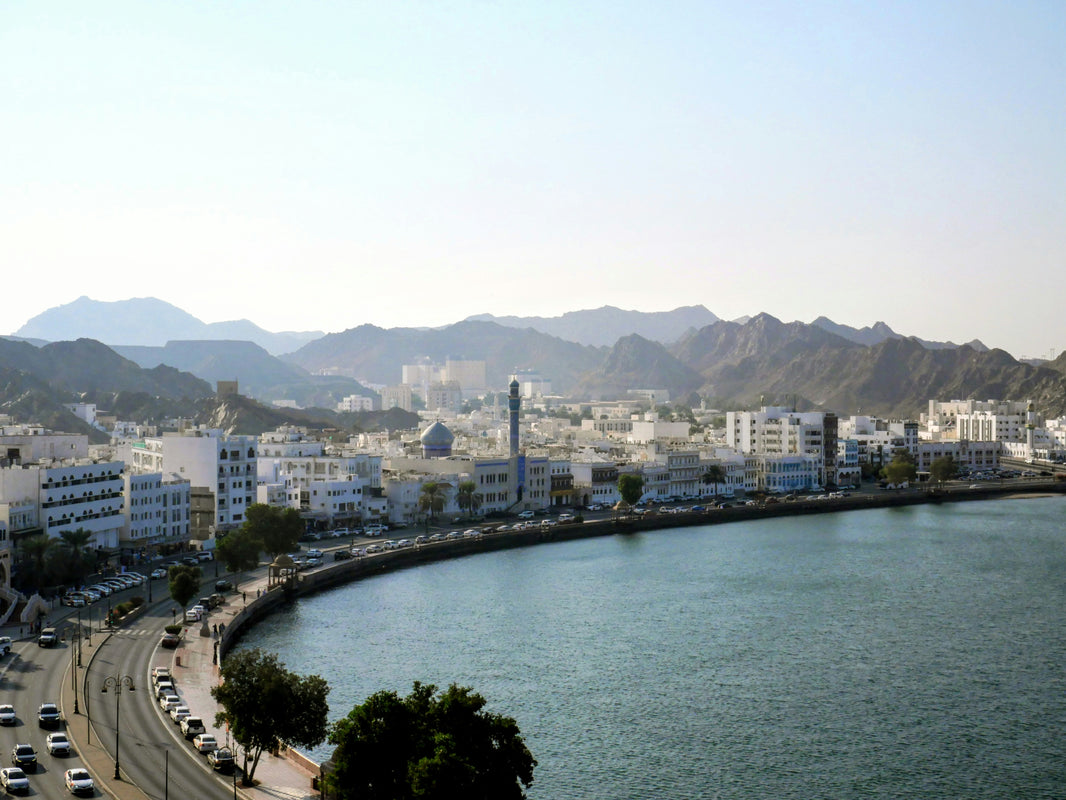 Work in Oman: Jobs, Visas, Hiring & Expat Tips