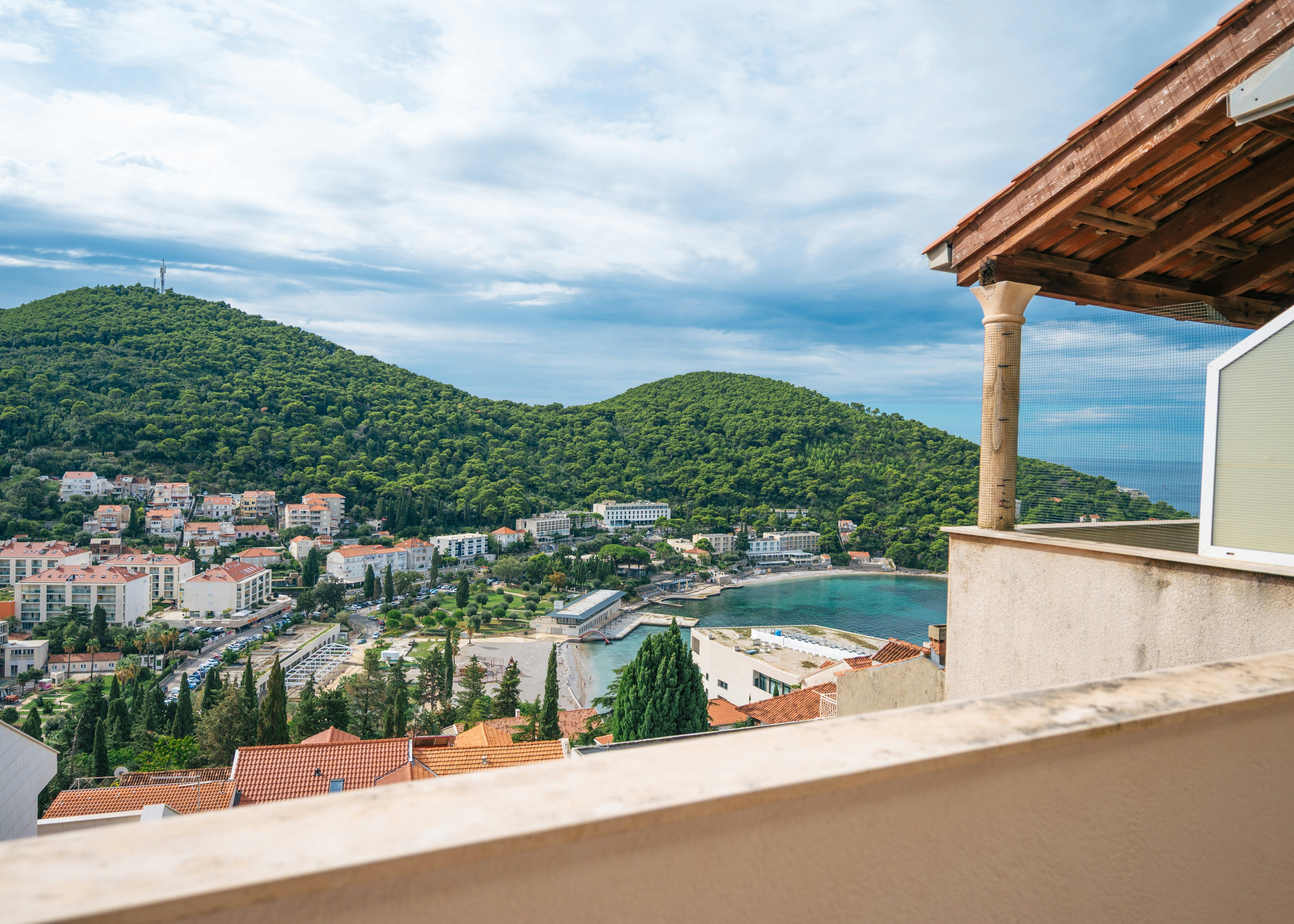 Careers in Croatia: Jobs, Visas, Salaries & Tips